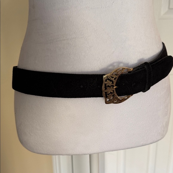 Omega Vintage Etched Suede? Belt Gold Metallic Buckle Floral Design Fits 30-34” - Picture 7 of 14